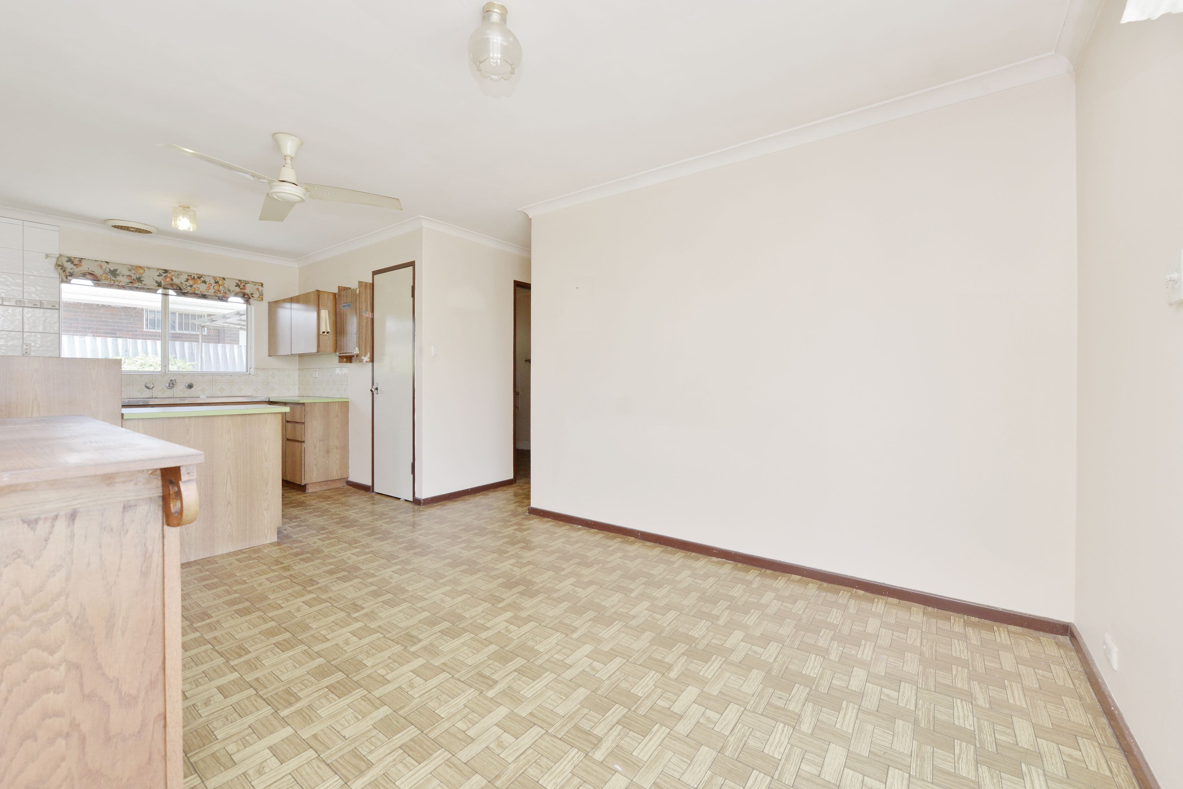 1 Bass Close, East Cannington WA 6107, East Cannington - Thumbnail 8