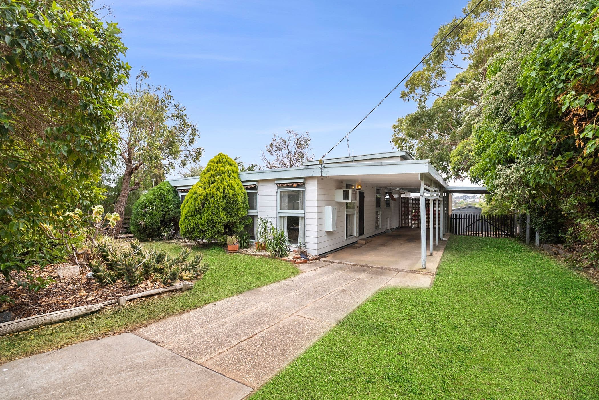 15 Mahnke Street, Stawell VIC 3380, Stawell - Thumbnail 2