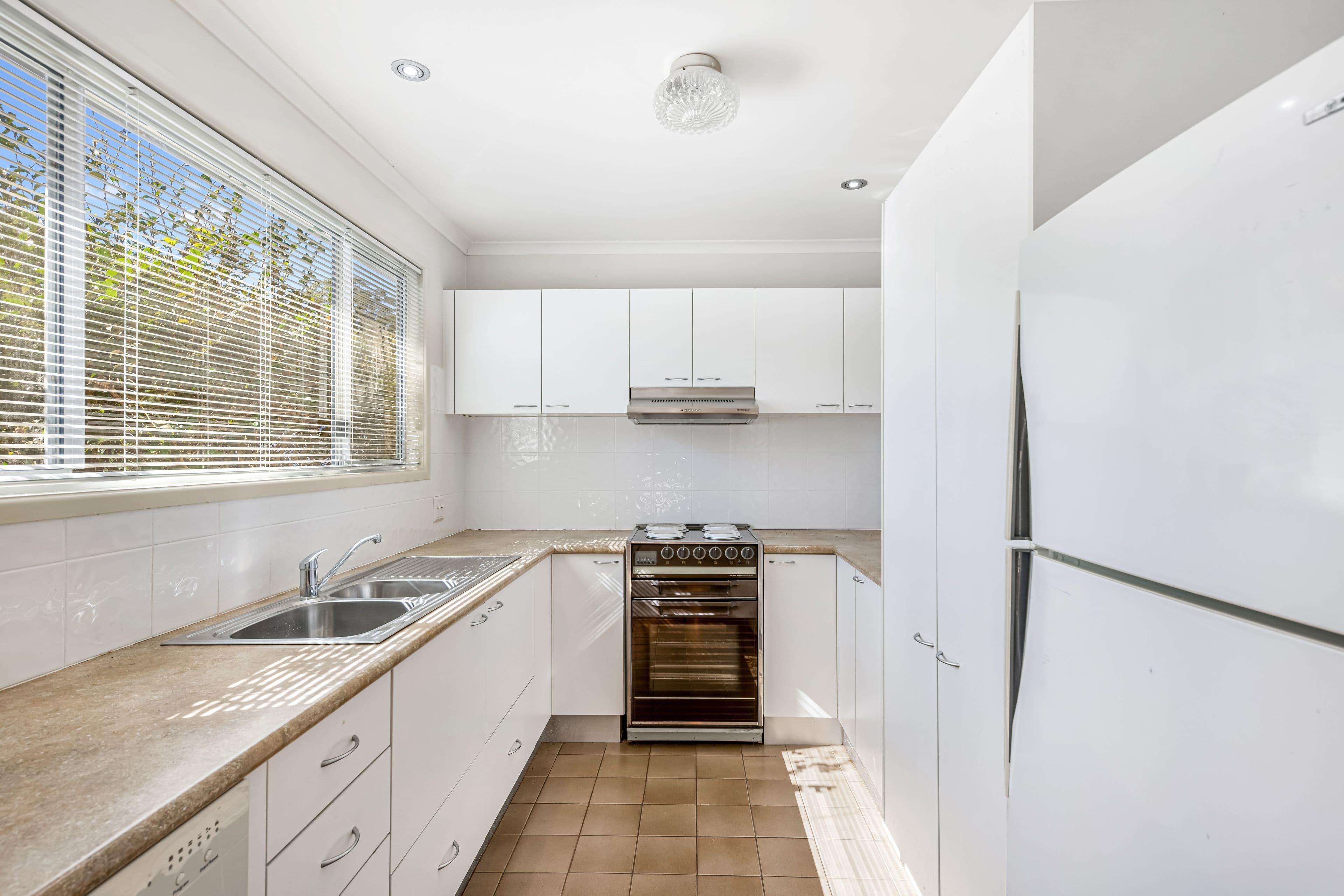 16 Yoomba Crescent, Alexandra Headland QLD 4572, Alexandra Headland - Thumbnail 8