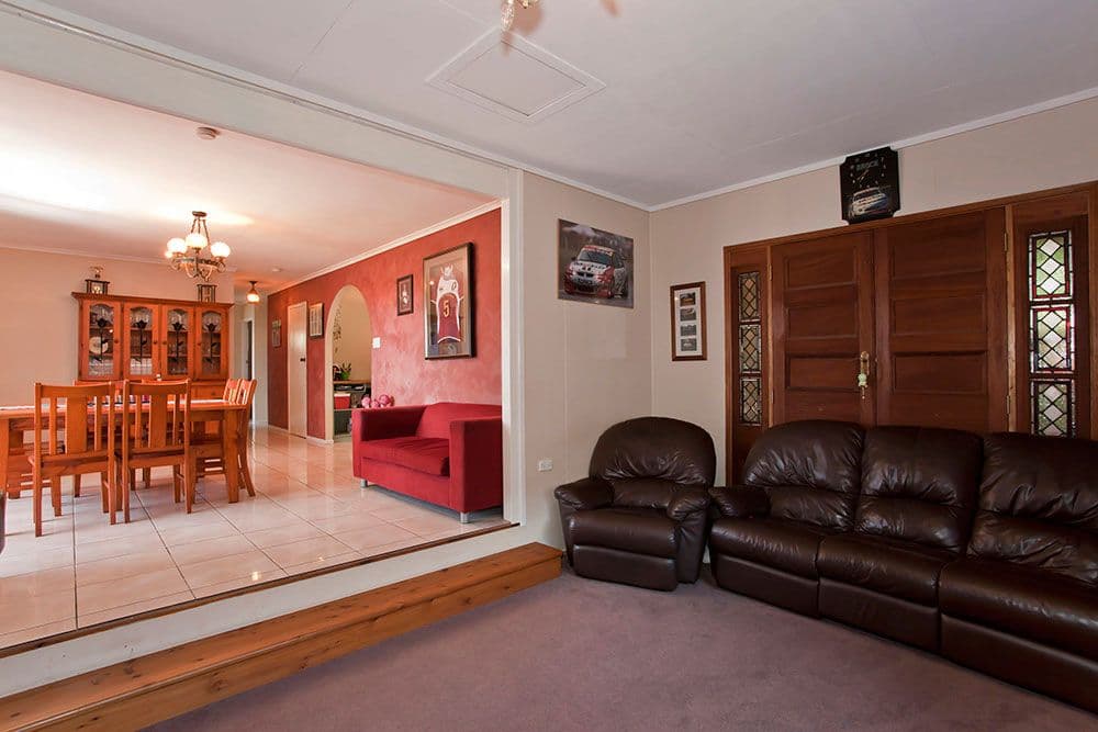 4 Scheske Street, WILSONTON QLD 4350, Wilsonton - Thumbnail 4