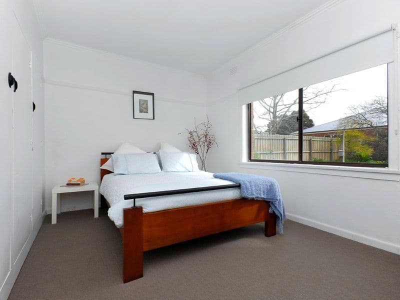 4 Laura Avenue, BELMONT VIC 3216, Belmont - Thumbnail 6