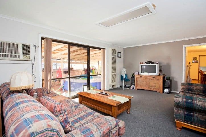 28 Tucker Crescent, NORTH HAVEN SA 5018, North Haven - Thumbnail 2