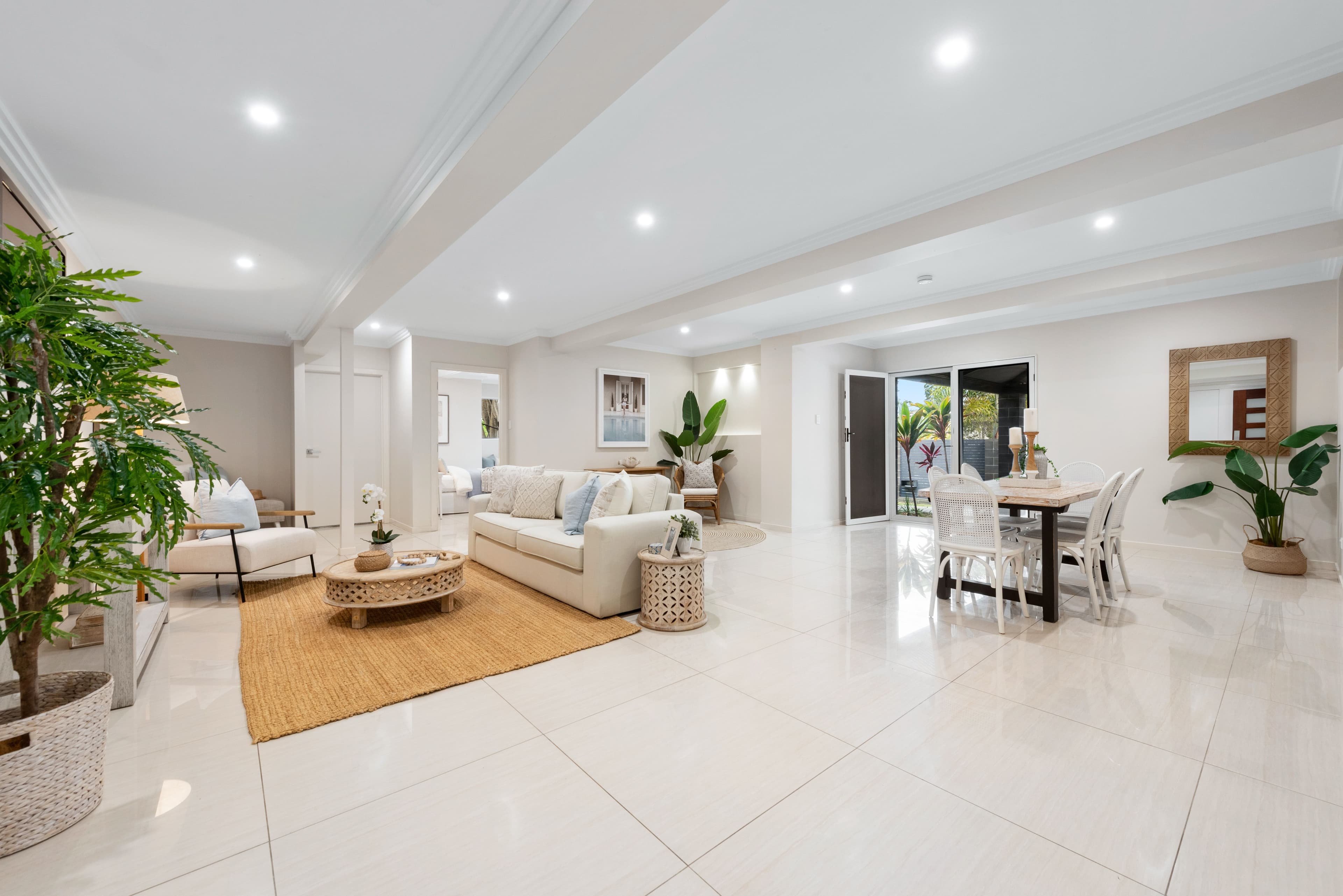 588 Darcy Road, Carina QLD 4152, Carina - Thumbnail 2