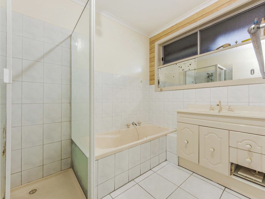 14 Amelia Avenue, Deer Park VIC 3023, Deer Park - Thumbnail 6