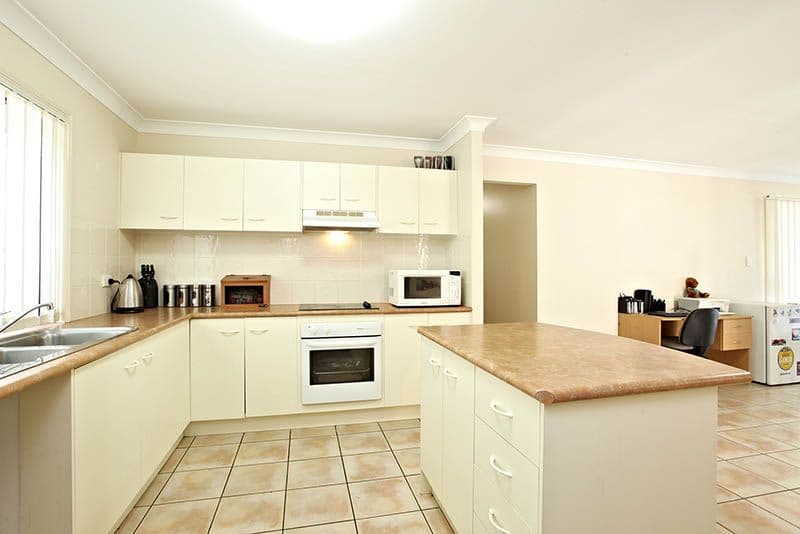 46 Glorious Way, FOREST LAKE QLD 4078, Forest Lake - Thumbnail 4