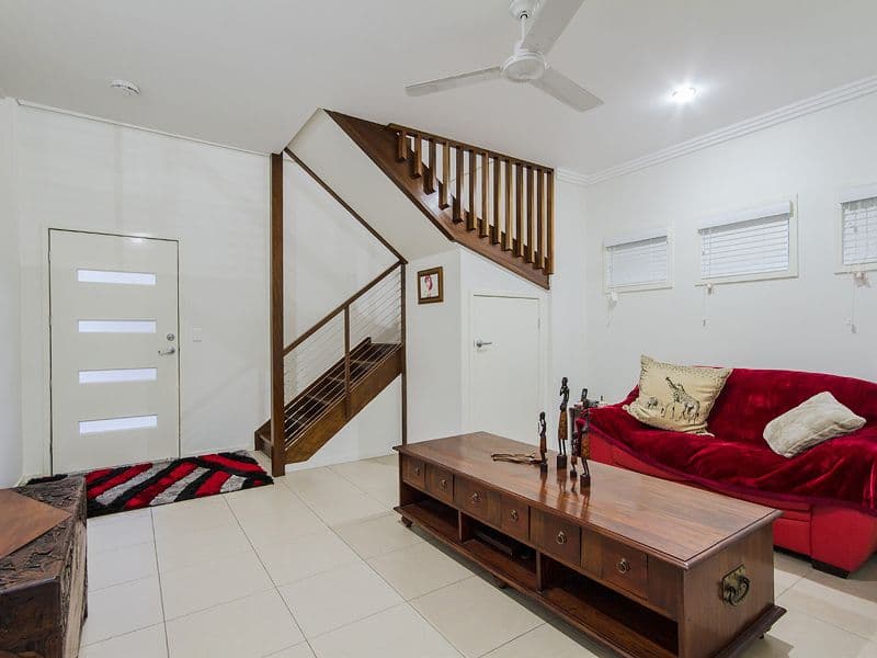 16 Careel Close, Helensvale QLD 4212, Helensvale - Thumbnail 3