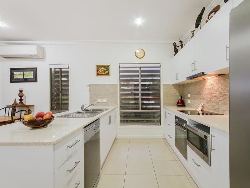 16 Careel Close, Helensvale QLD 4212, Helensvale - Thumbnail 6
