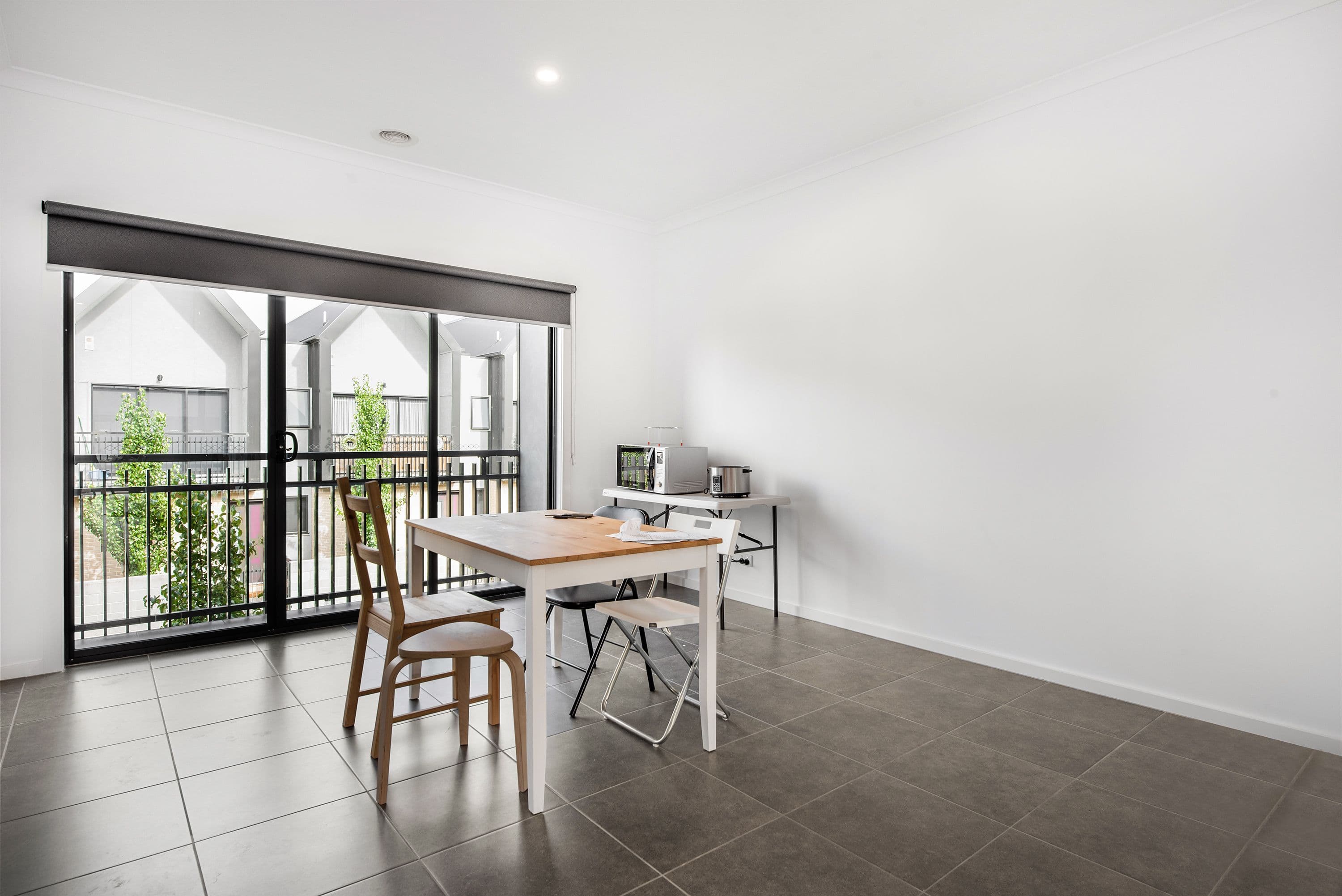 8 Ripplebrook Walk, Pakenham VIC 3810, Pakenham - Thumbnail 5