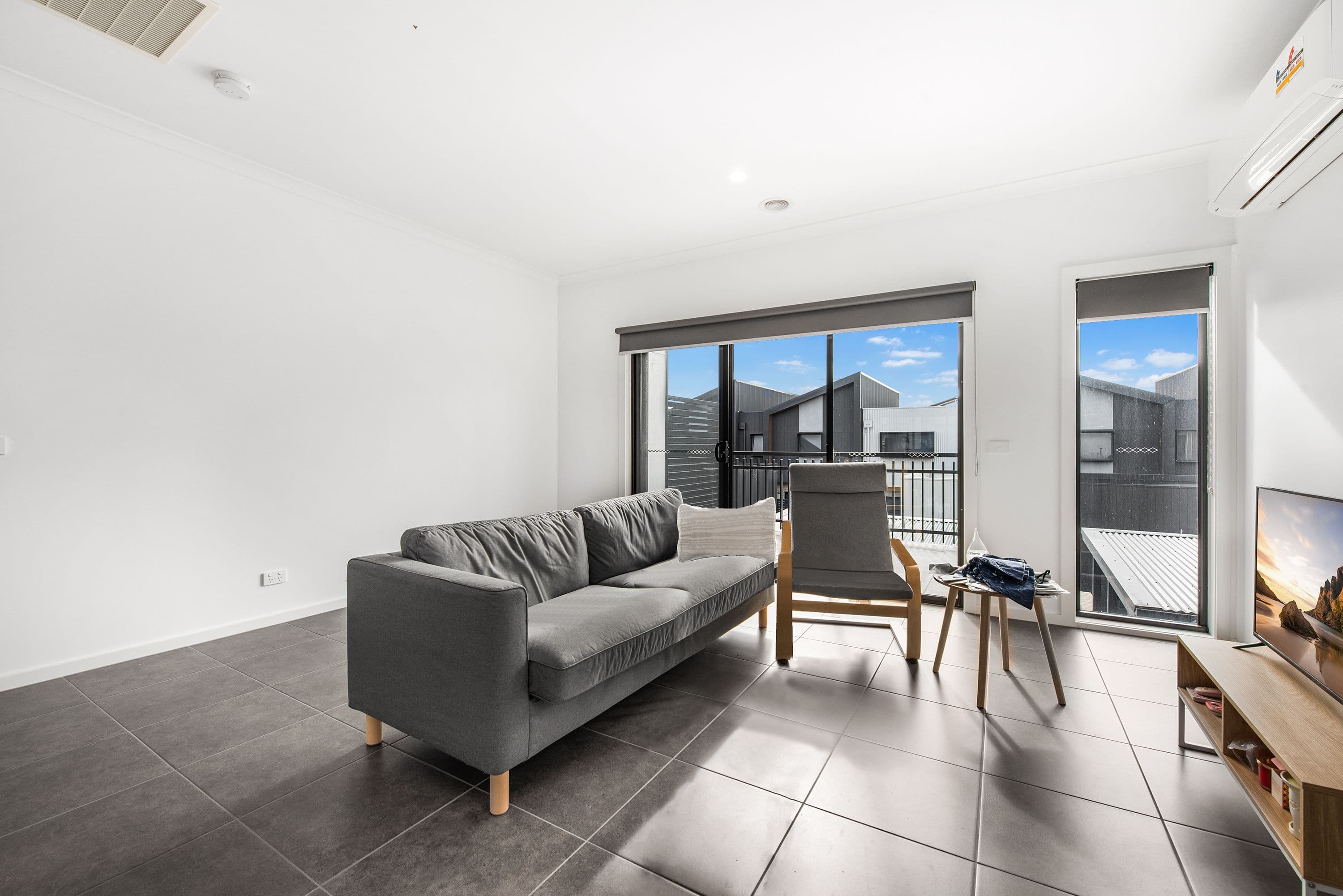 8 Ripplebrook Walk, Pakenham VIC 3810, Pakenham - Thumbnail 6