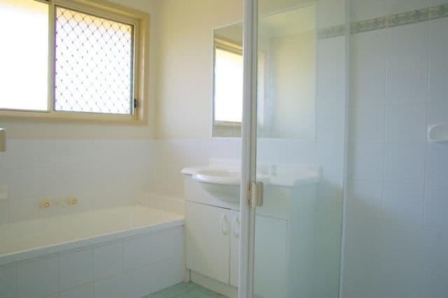 40 Trinidad Terrace, Deception Bay QLD 4508, Deception Bay - Thumbnail 4