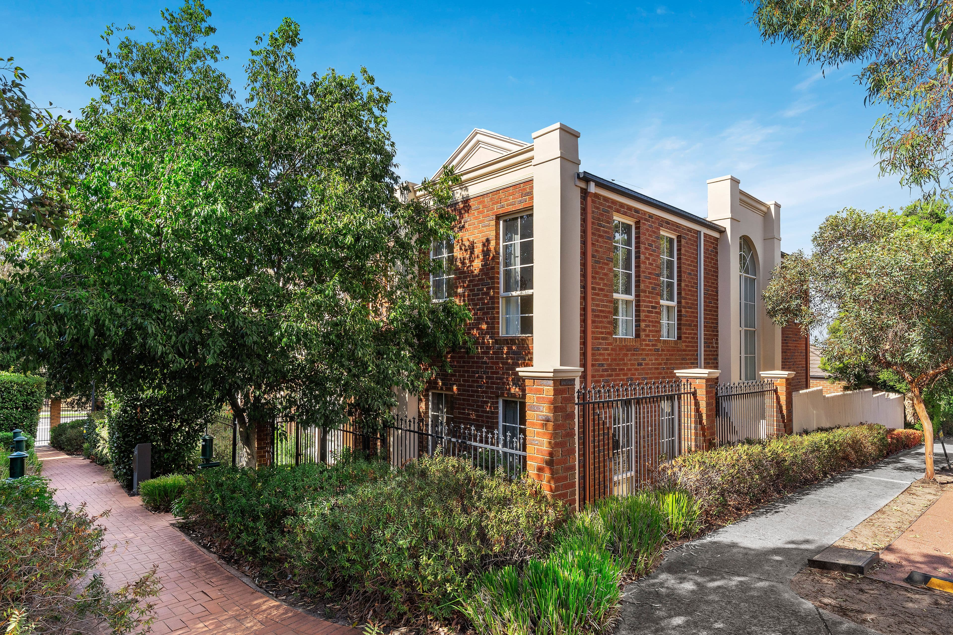 6 Hester Walk, Macleod VIC 3085, Macleod - Image 1