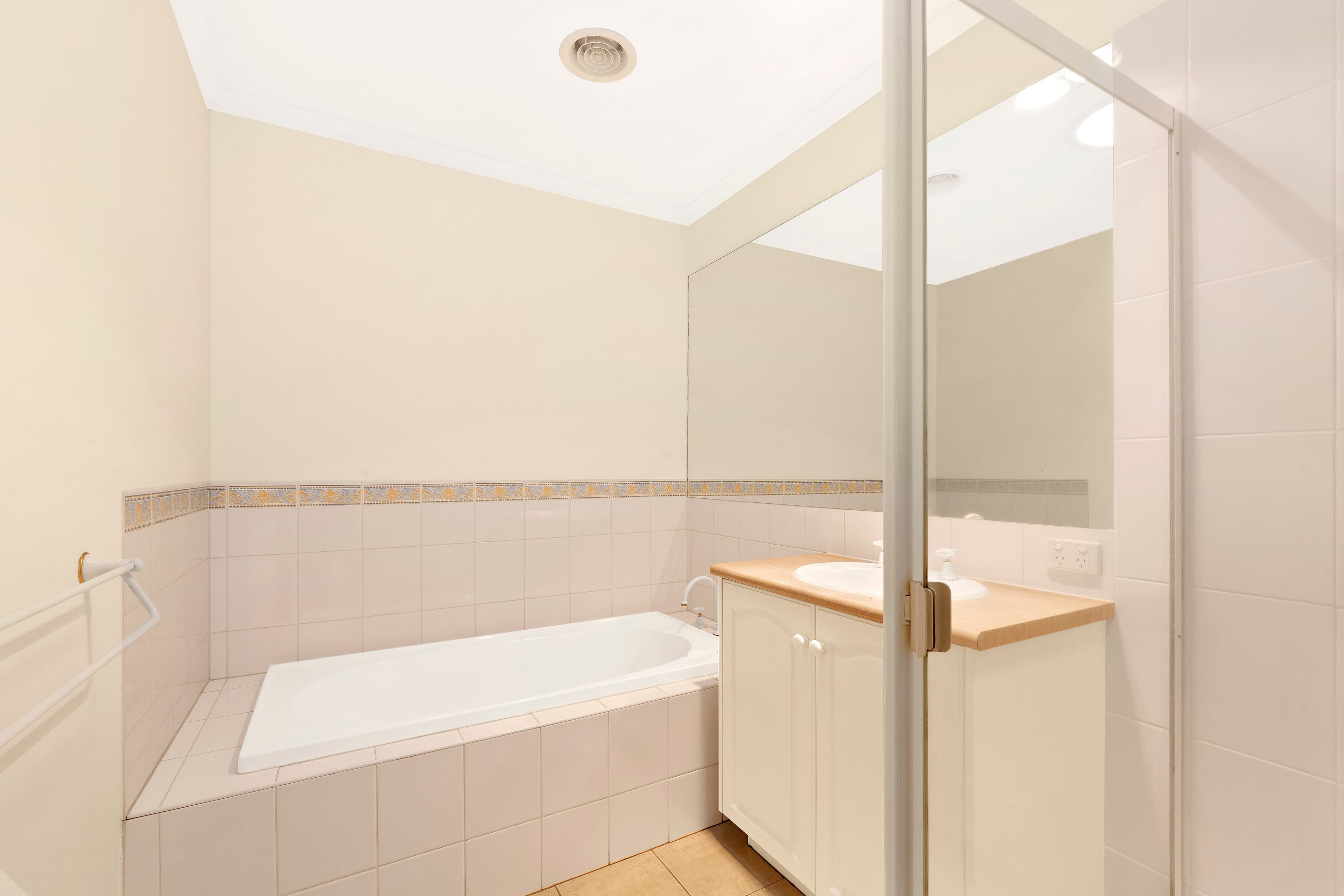 6 Hester Walk, Macleod VIC 3085, Macleod - Thumbnail 7