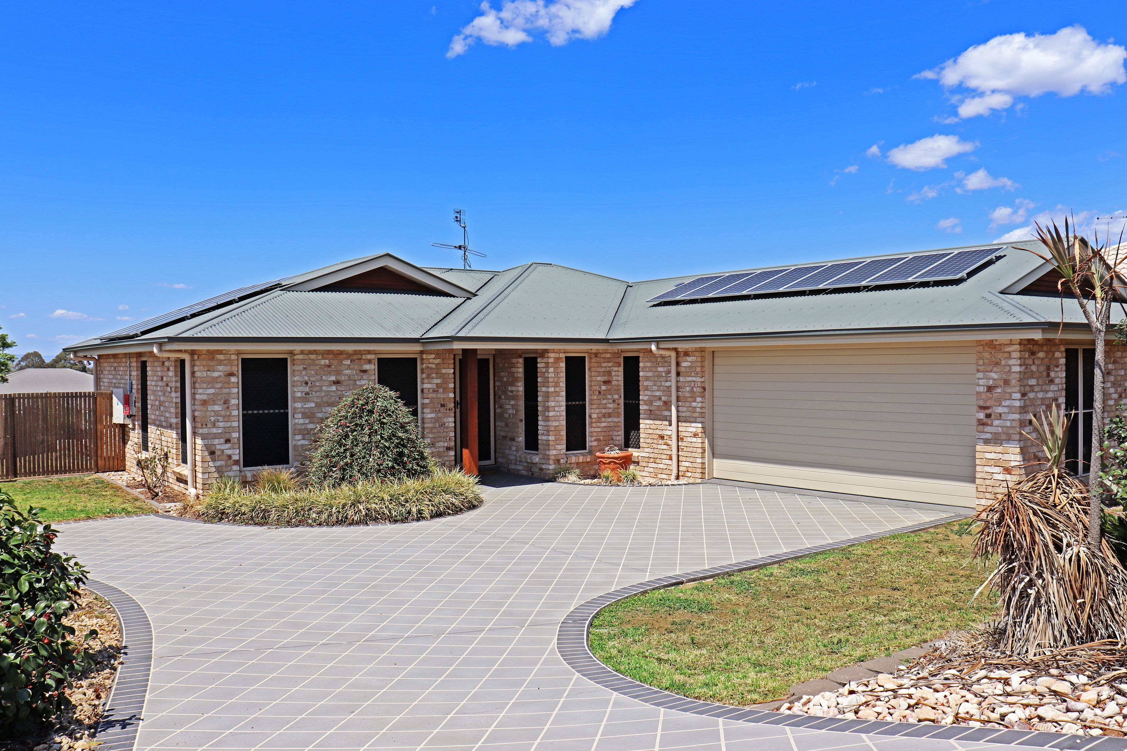 24 Capital Drive, Rosenthal Heights QLD 4370, Rosenthal Heights - Image 1