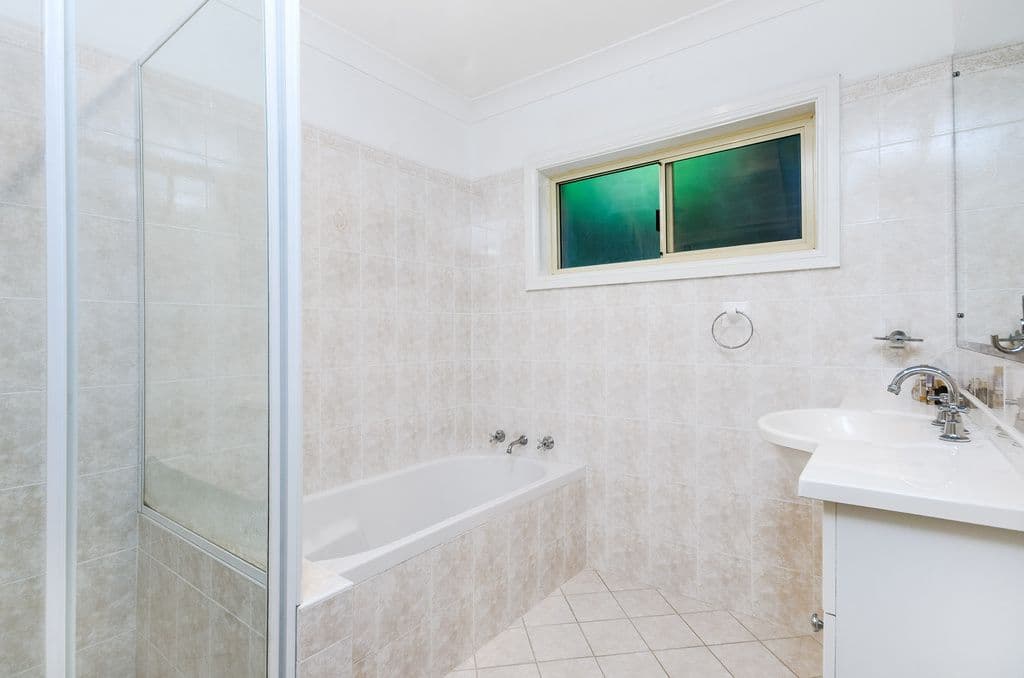 12 Kirton Road, AUSTINMER NSW 2515, Austinmer - Thumbnail 8