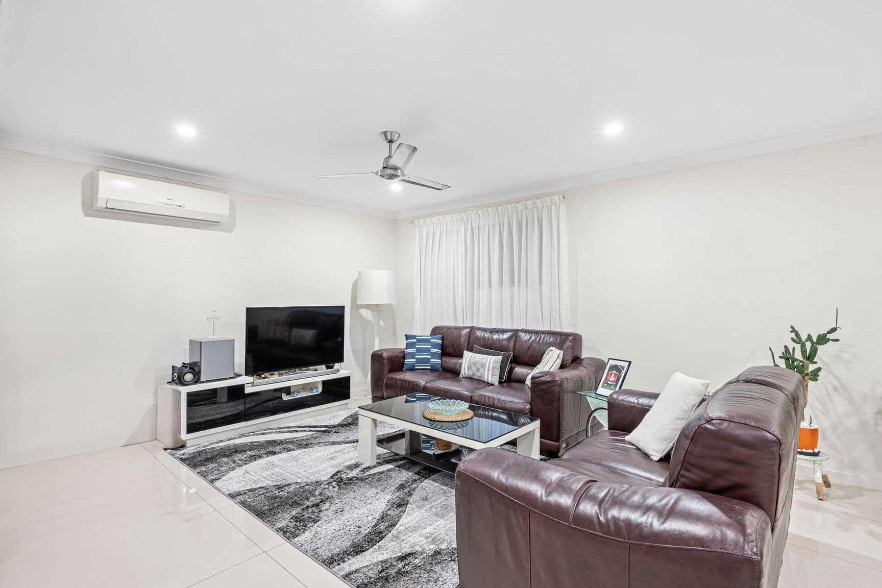 40 Killara Boulevard, Logan Reserve QLD 4133, Logan Reserve - Thumbnail 5