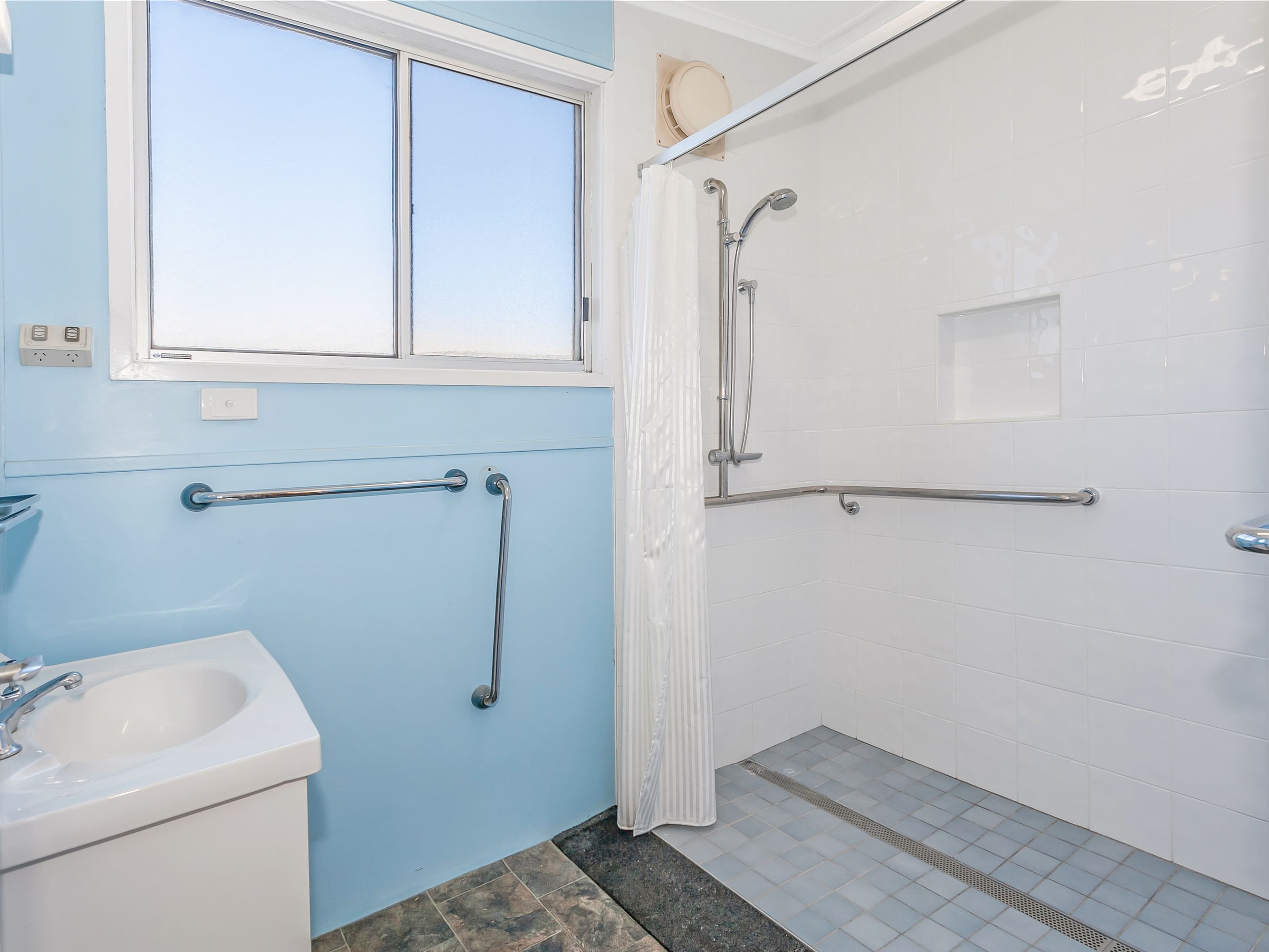 17 Hay Street, Helensburgh - Thumbnail 8