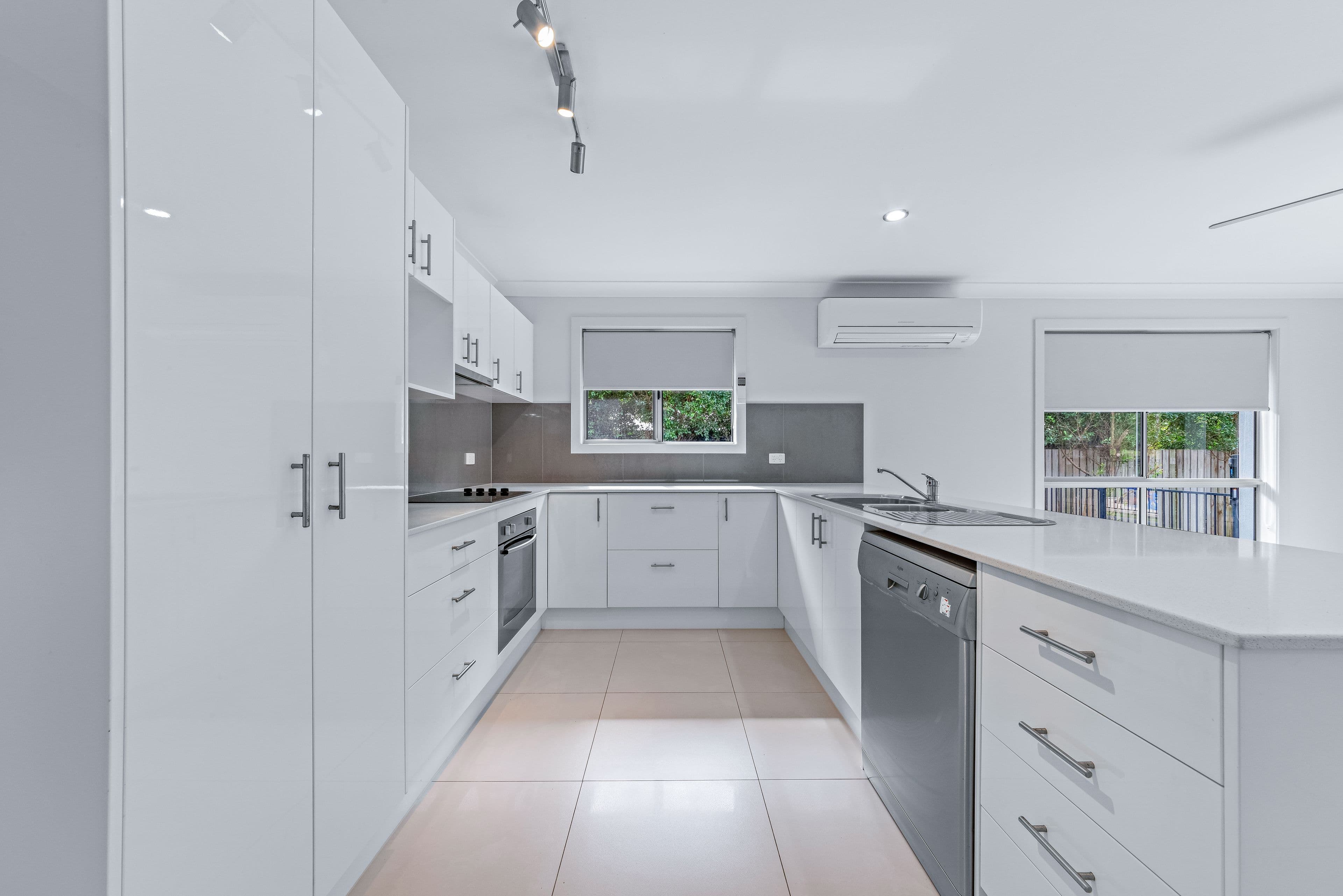 33 Endeavour Circuit, Cannonvale QLD 4802, Cannonvale - Thumbnail 4