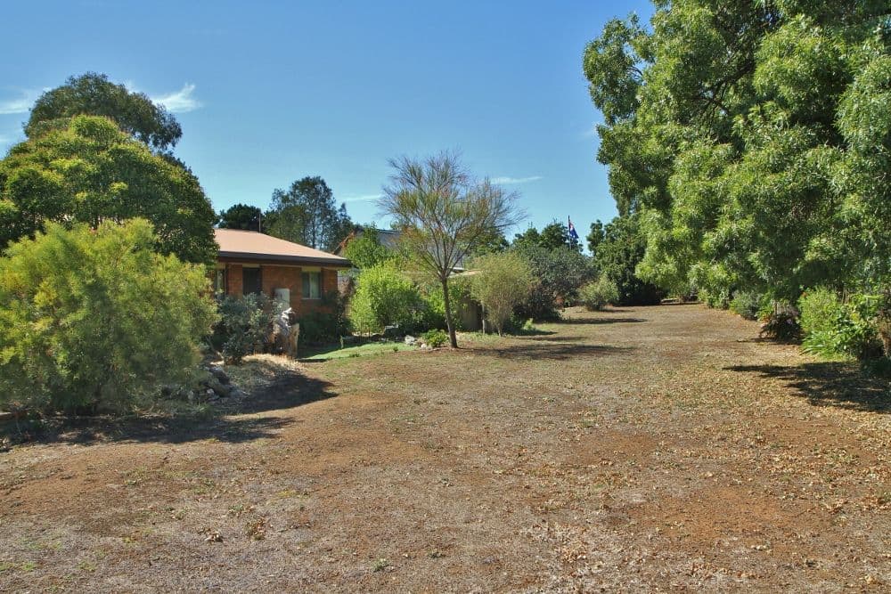 33 Dairy Flat Road, Heathcote VIC 3523, Heathcote - Thumbnail 8
