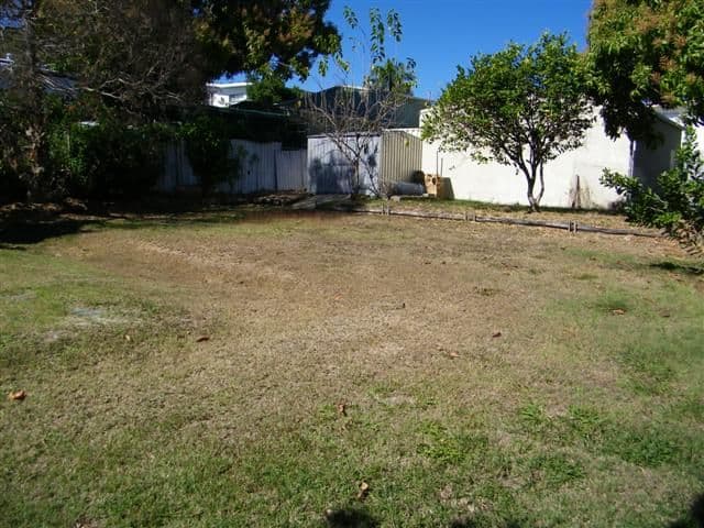 43 Flinders Street, GLADSTONE QLD 4680, West Gladstone - Thumbnail 6