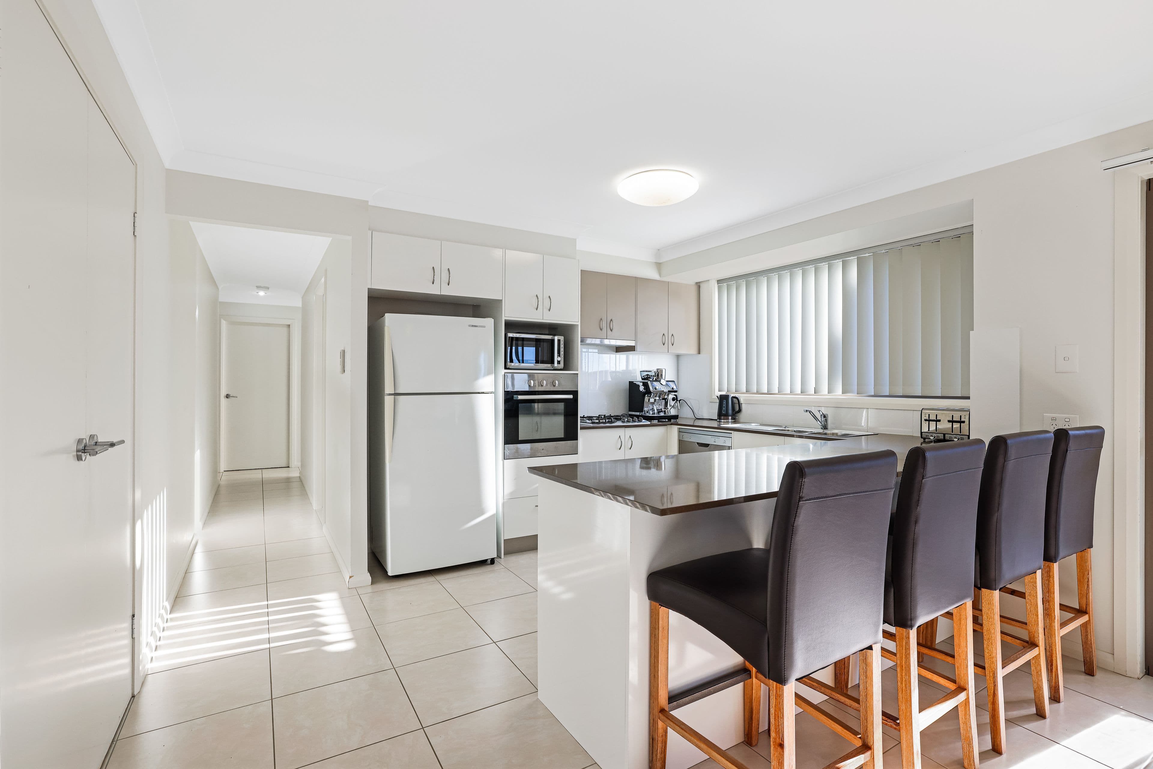 16C Warwick Road, Tamworth NSW 2340, Tamworth - Thumbnail 4