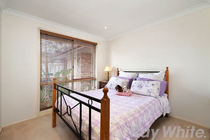 12 Hamlyn Road, Hamlyn Terrace - Thumbnail 4