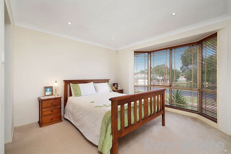 12 Hamlyn Road, Hamlyn Terrace - Thumbnail 5