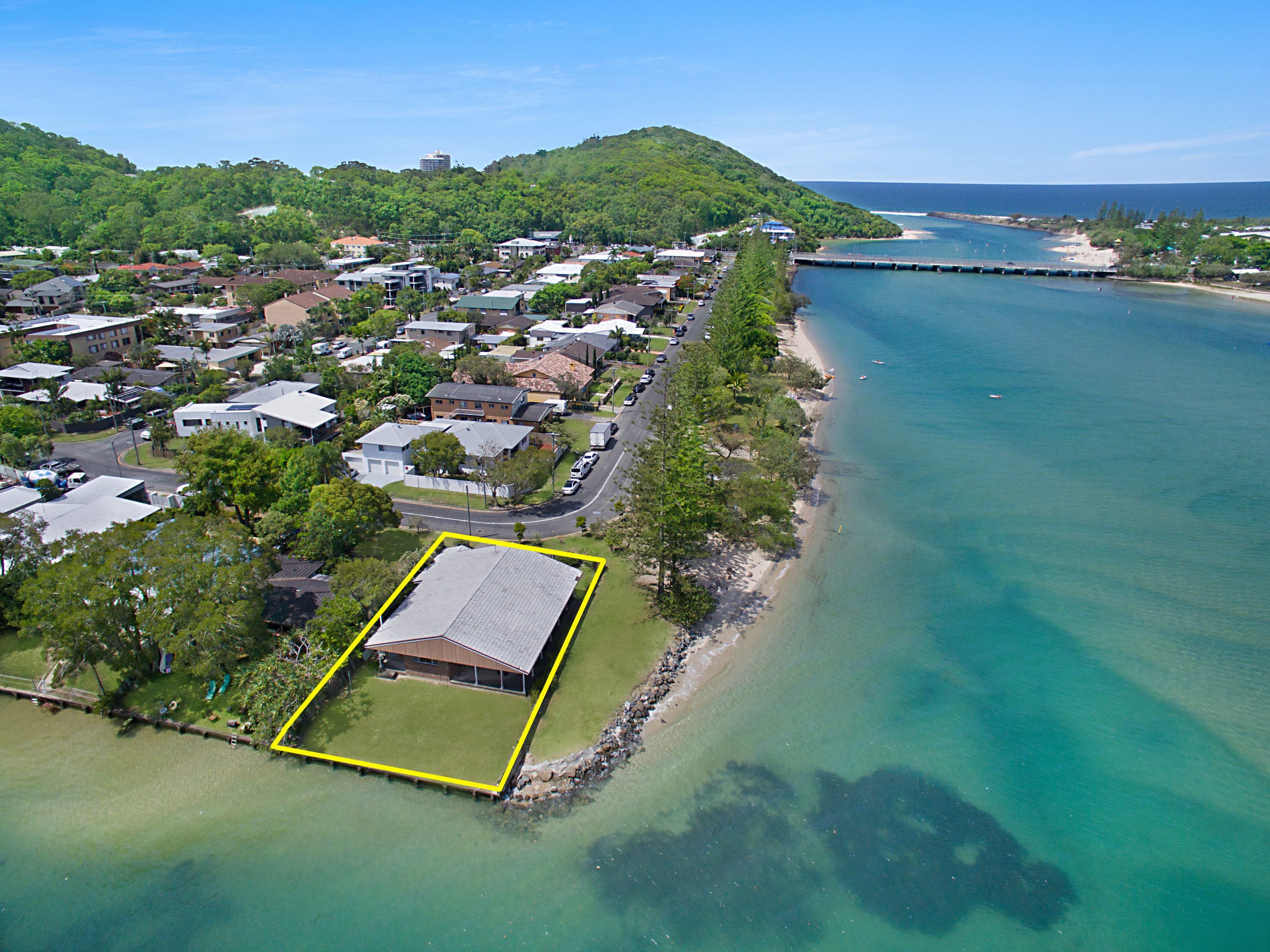 2 Elanora Drive, Burleigh Heads QLD 4220, Burleigh Heads - Image 1