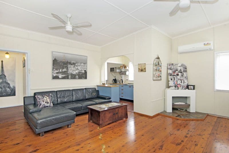 1 Anembo Avenue, SUMMERLAND POINT NSW 2259, Summerland Point - Image 1
