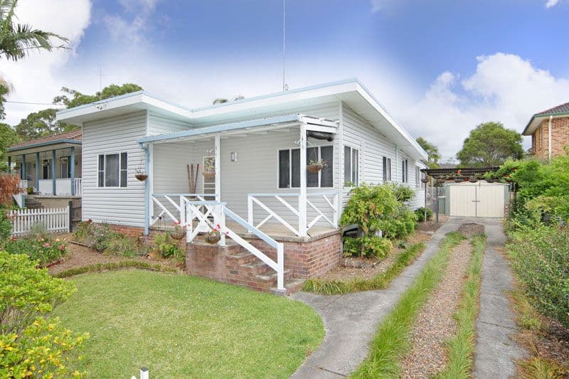 1 Anembo Avenue, SUMMERLAND POINT NSW 2259, Summerland Point - Thumbnail 3