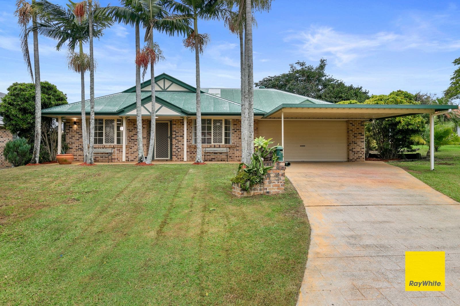 12 Edwardson Court, Birkdale QLD 4159, Birkdale - Thumbnail 2