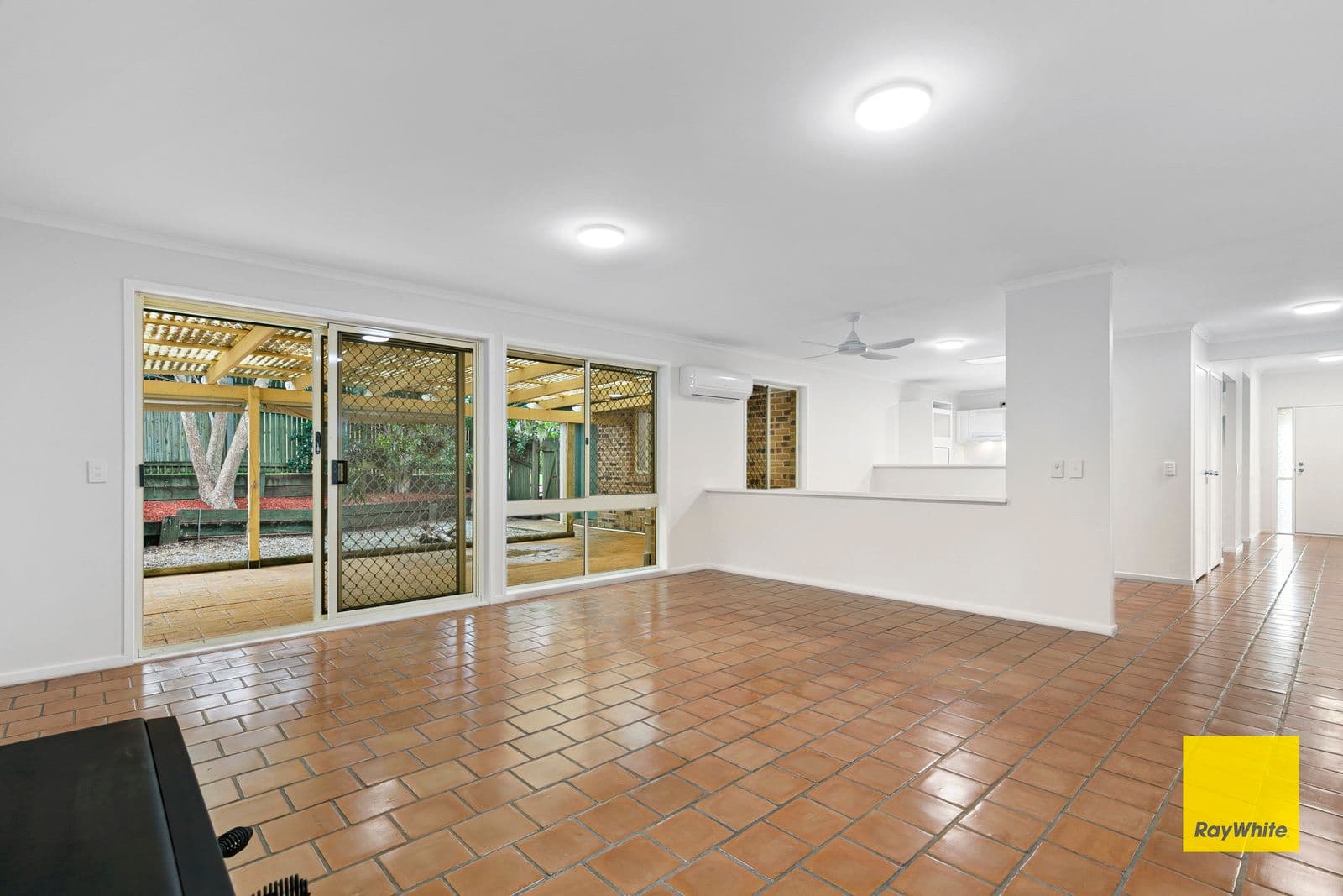 12 Edwardson Court, Birkdale QLD 4159, Birkdale - Thumbnail 6