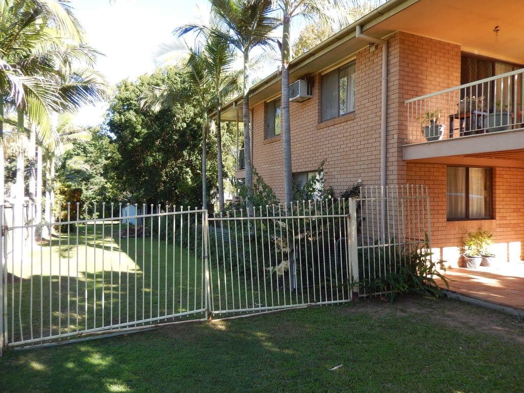 15 Chester Street, Brassall QLD 4305, Brassall - Thumbnail 2