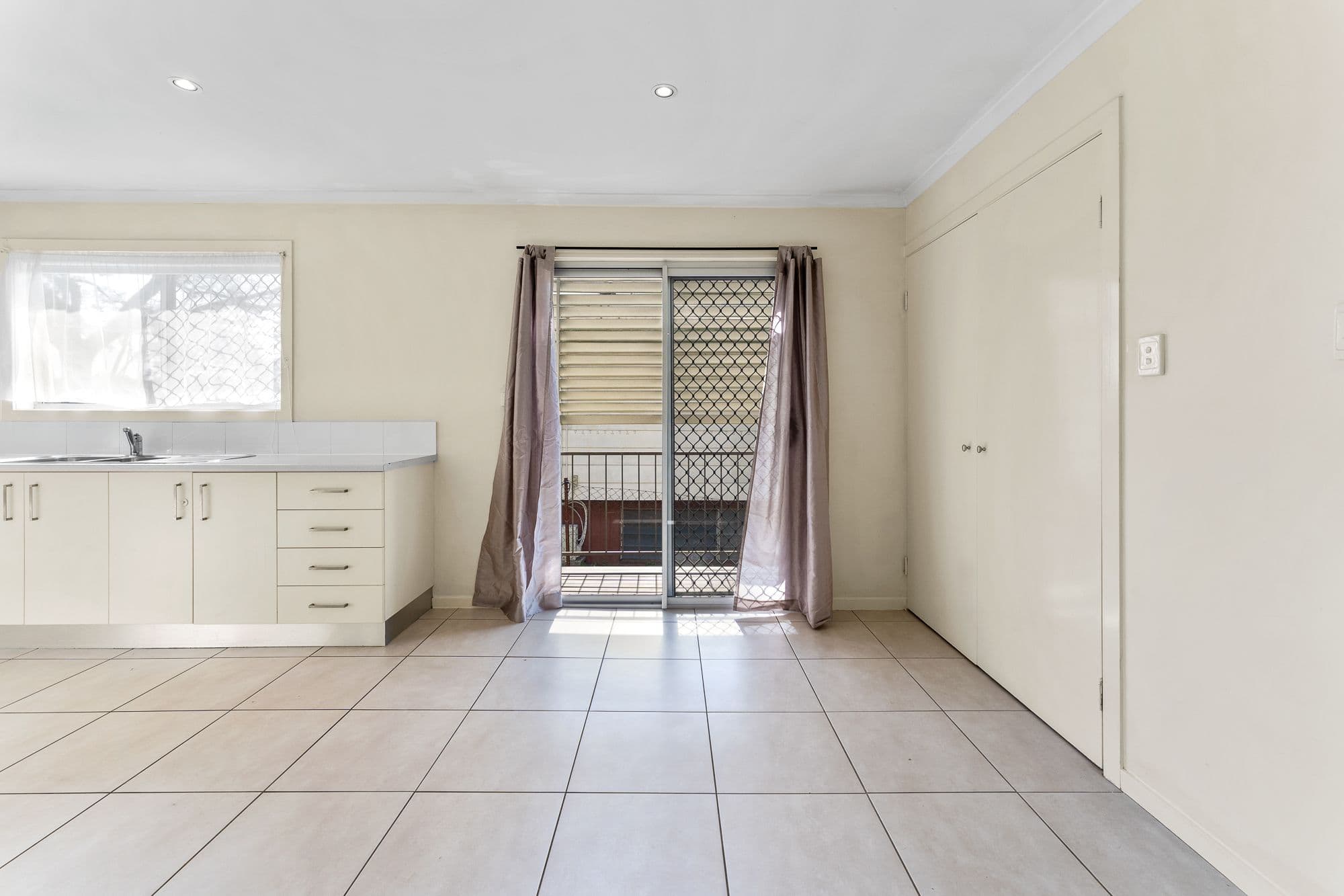 107 Brisbane Terrace, Goodna QLD 4300, Goodna - Thumbnail 4