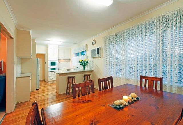 15 Eagle Avenue, KINGSBURY VIC 3083, Kingsbury - Thumbnail 2