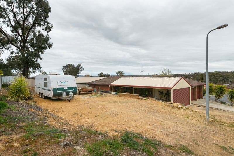 76 Browning Street, Kangaroo Flat VIC 3555, Kangaroo Flat - Thumbnail 2