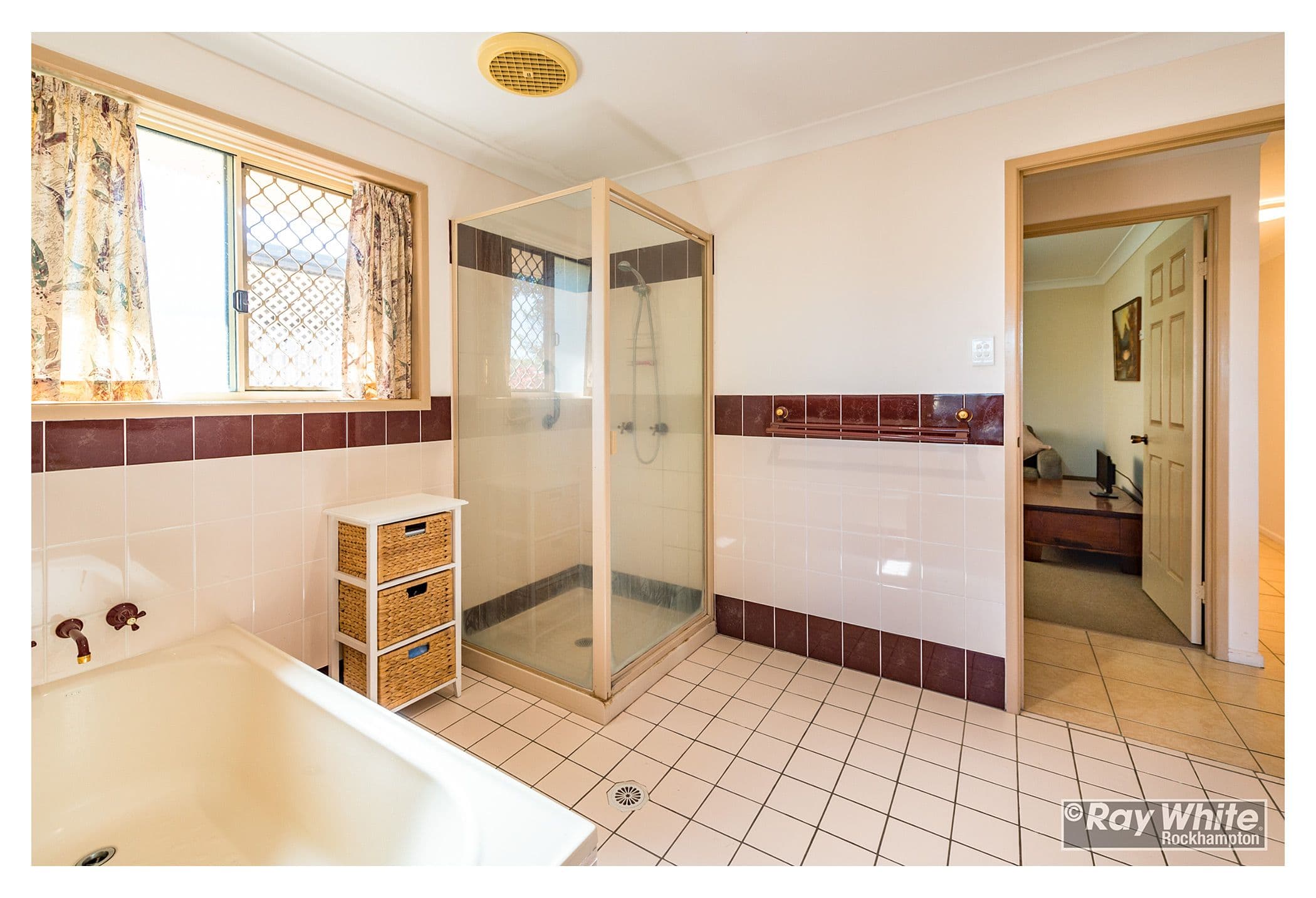54 Rosewood Drive, Norman Gardens QLD 4701, Norman Gardens - Thumbnail 3