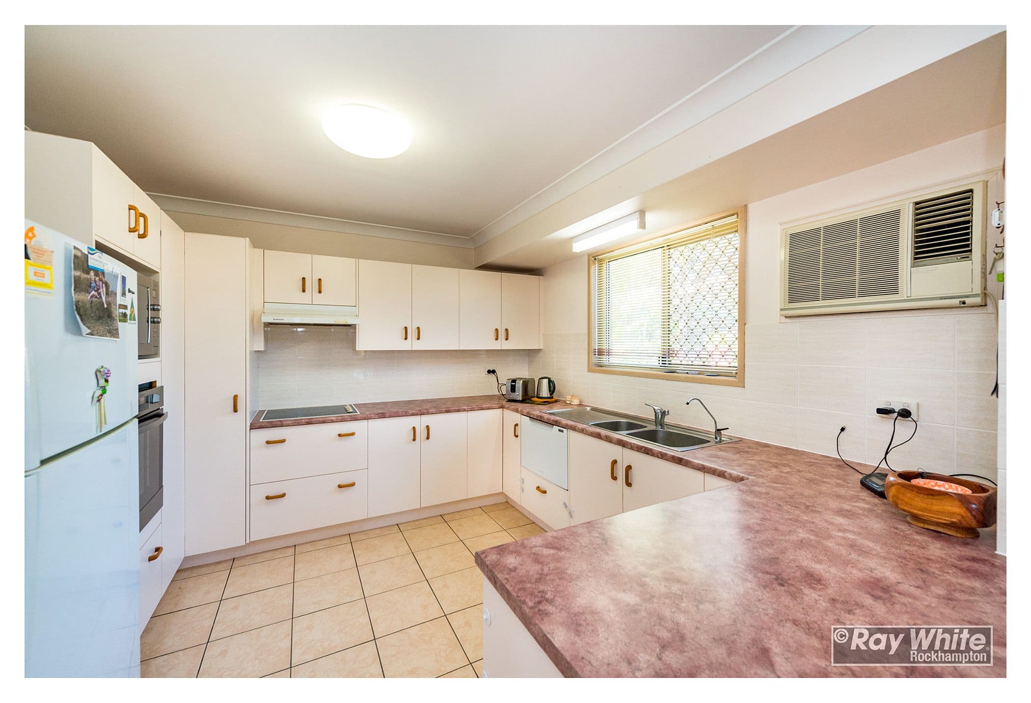 54 Rosewood Drive, Norman Gardens QLD 4701, Norman Gardens - Thumbnail 4