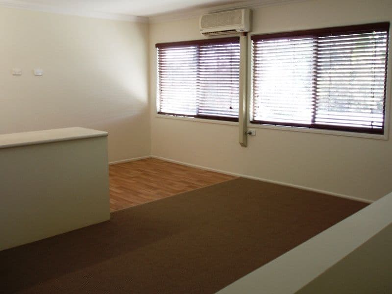 130 Gainsborough Street, MOOROOKA QLD 4105, Moorooka - Thumbnail 4