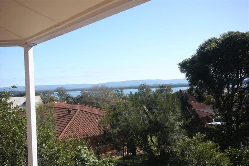 4 Mather Drive, BONNELLS BAY NSW 2264, Bonnells Bay - Thumbnail 3