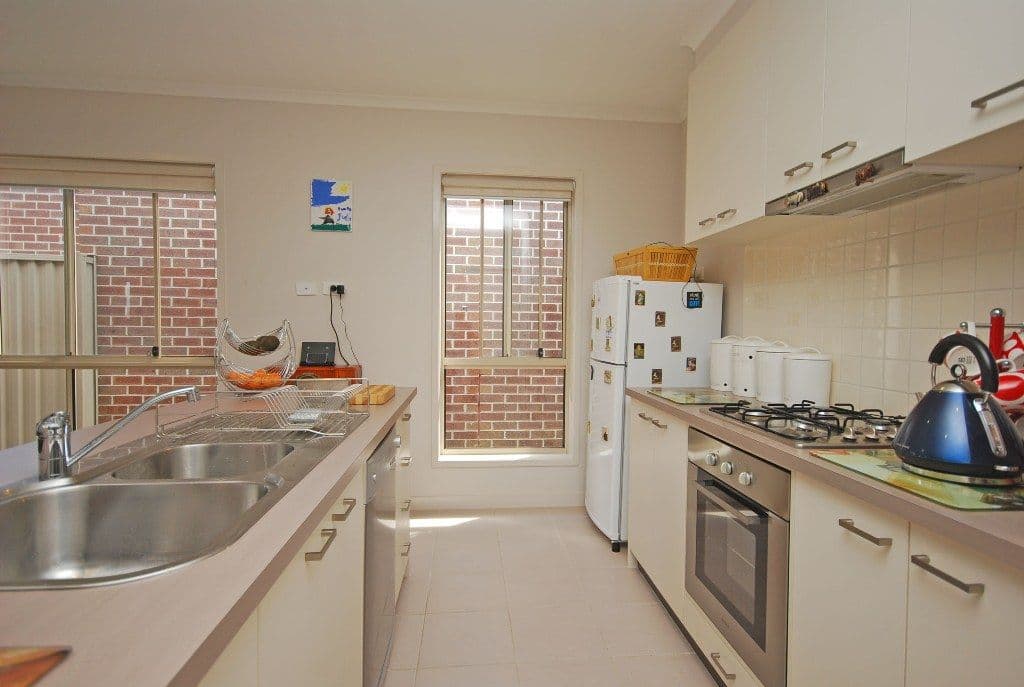 44 Clovedale Avenue, ALFREDTON VIC 3350, Alfredton - Thumbnail 4