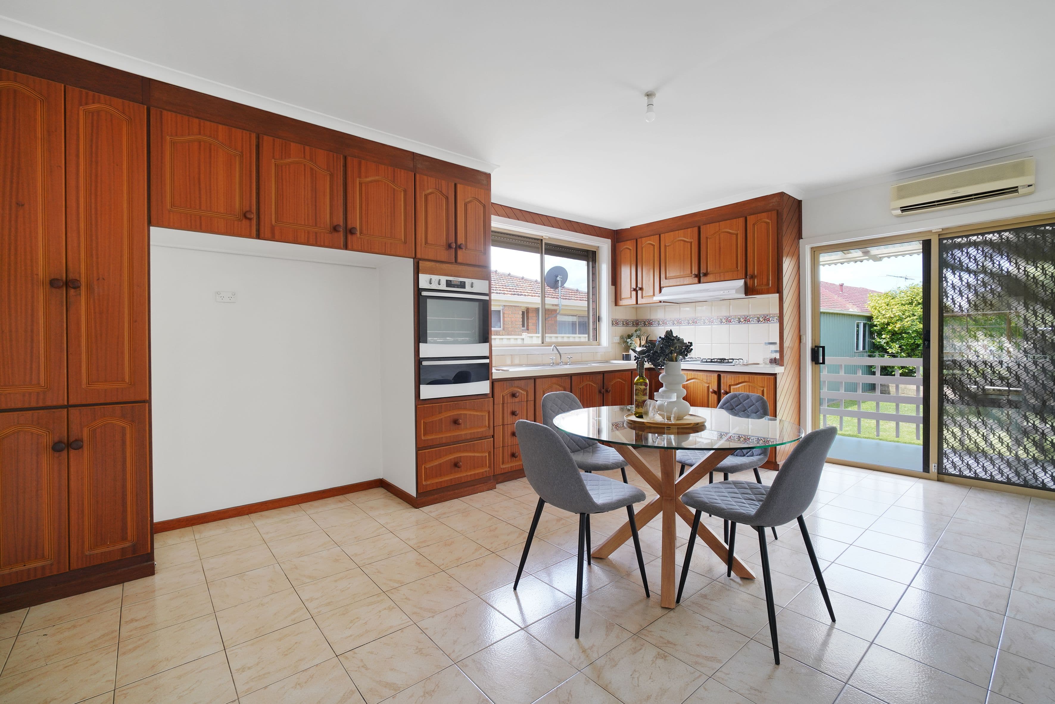 8 Kinlora Avenue, Epping VIC 3076, Epping - Thumbnail 4