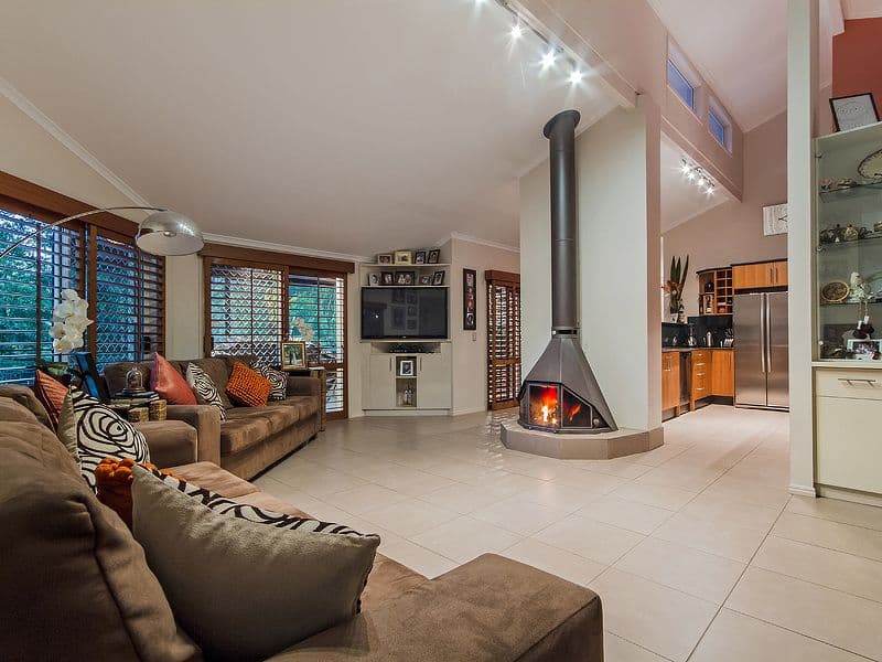 63 Golden Valley Road, TALLEBUDGERA VALLEY QLD 4228, Tallebudgera Valley - Thumbnail 4