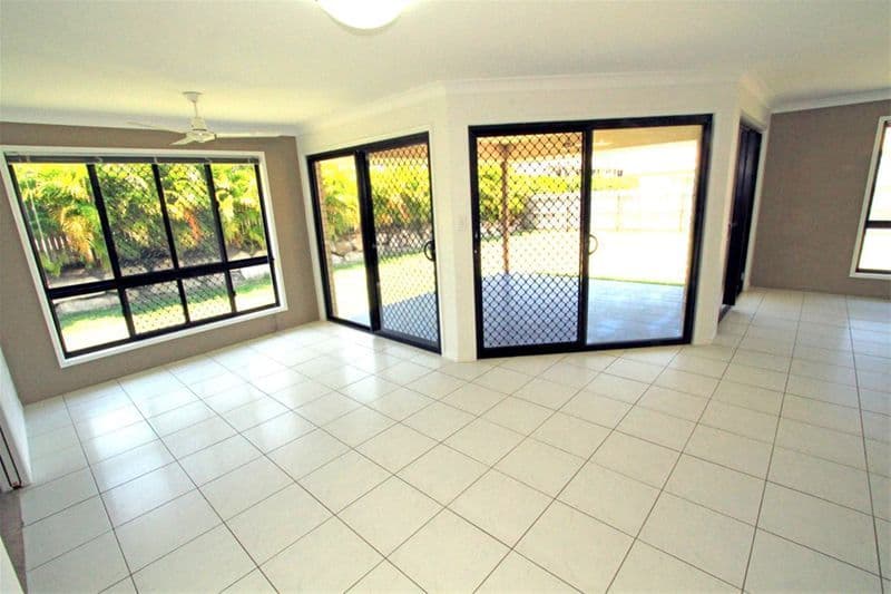 4 Laird Avenue, NORMAN GARDENS QLD 4701, Norman Gardens - Thumbnail 2