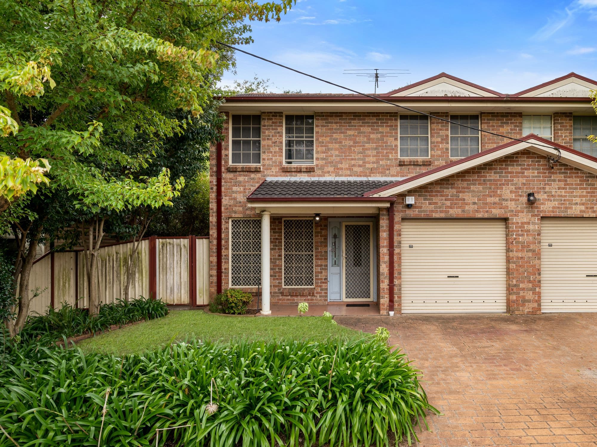 2/52 Chamberlain Street, Campbelltown NSW 2560, Campbelltown - Image 1
