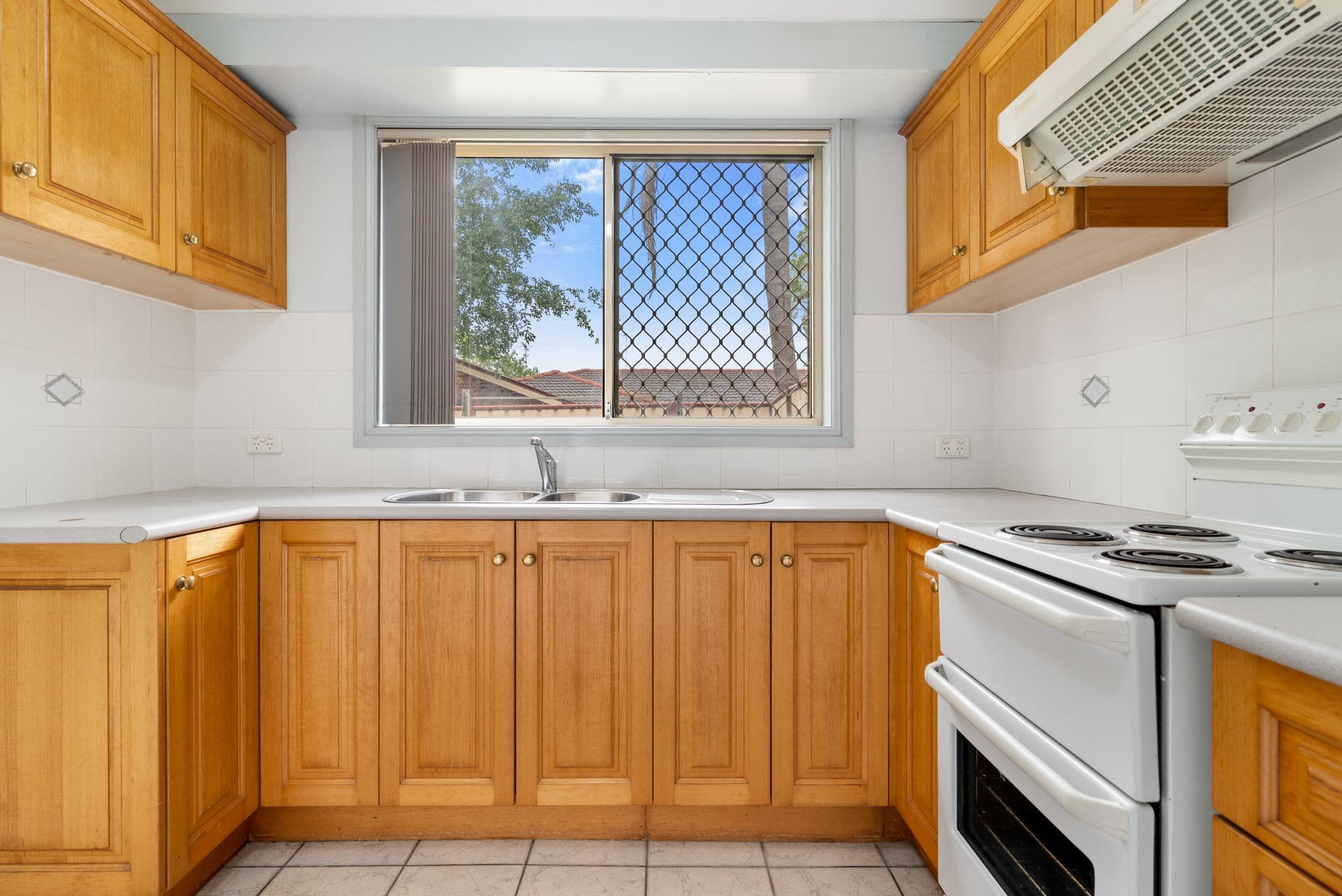 2/52 Chamberlain Street, Campbelltown NSW 2560, Campbelltown - Thumbnail 4