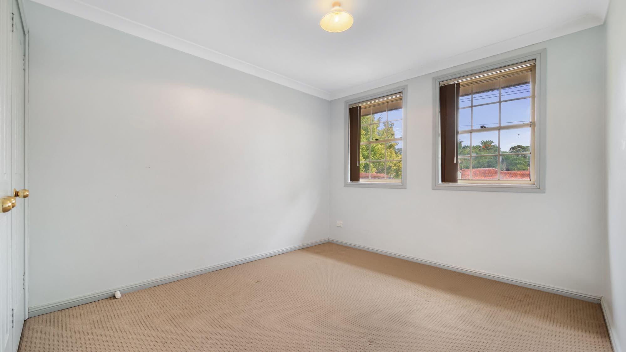 2/52 Chamberlain Street, Campbelltown NSW 2560, Campbelltown - Thumbnail 7