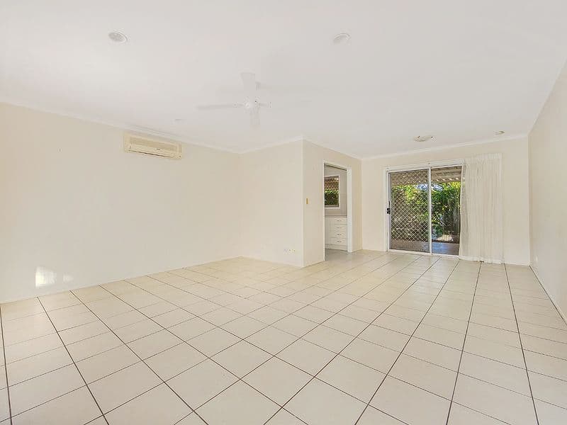 42 Buffalo Street, RIVERHILLS QLD 4074, Riverhills - Thumbnail 3
