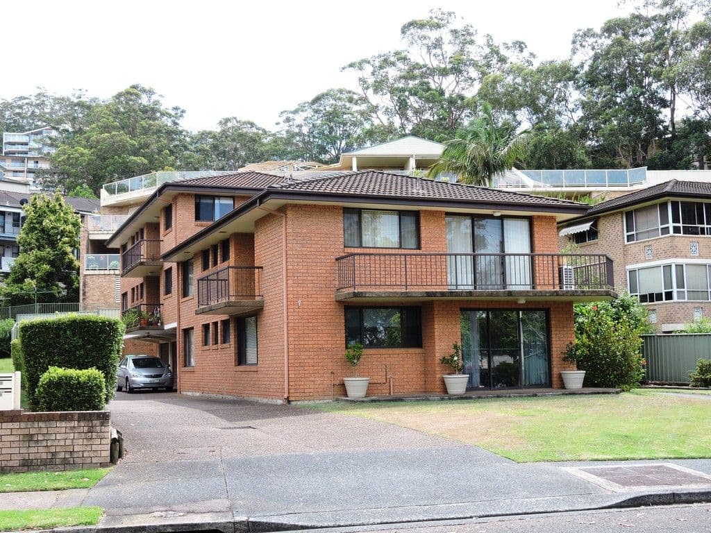 7 Gertrude Place, Gosford NSW 2250, Gosford - Thumbnail 2