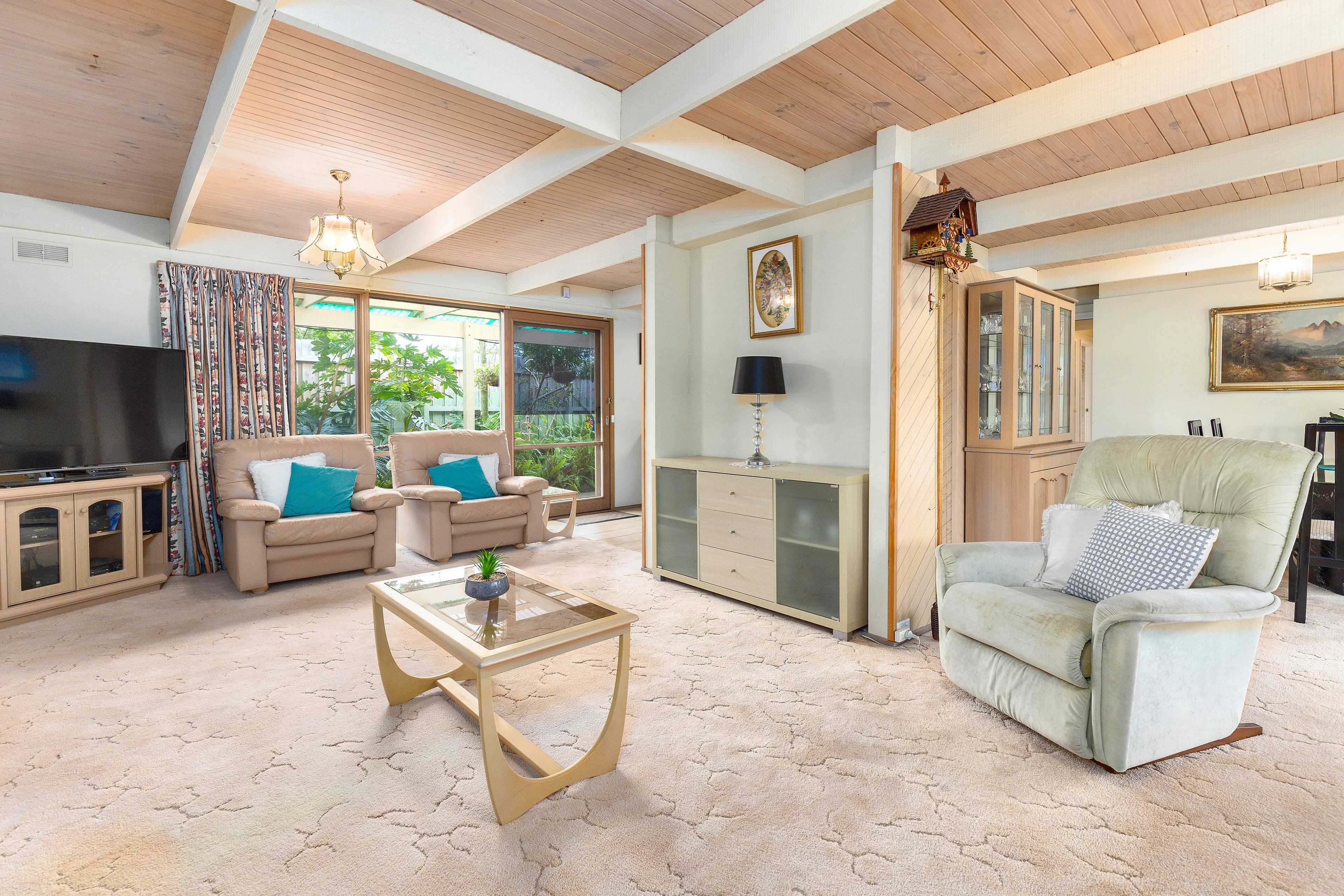 20 Dunsmuir Drive, Rosebud VIC 3939, Rosebud - Thumbnail 2