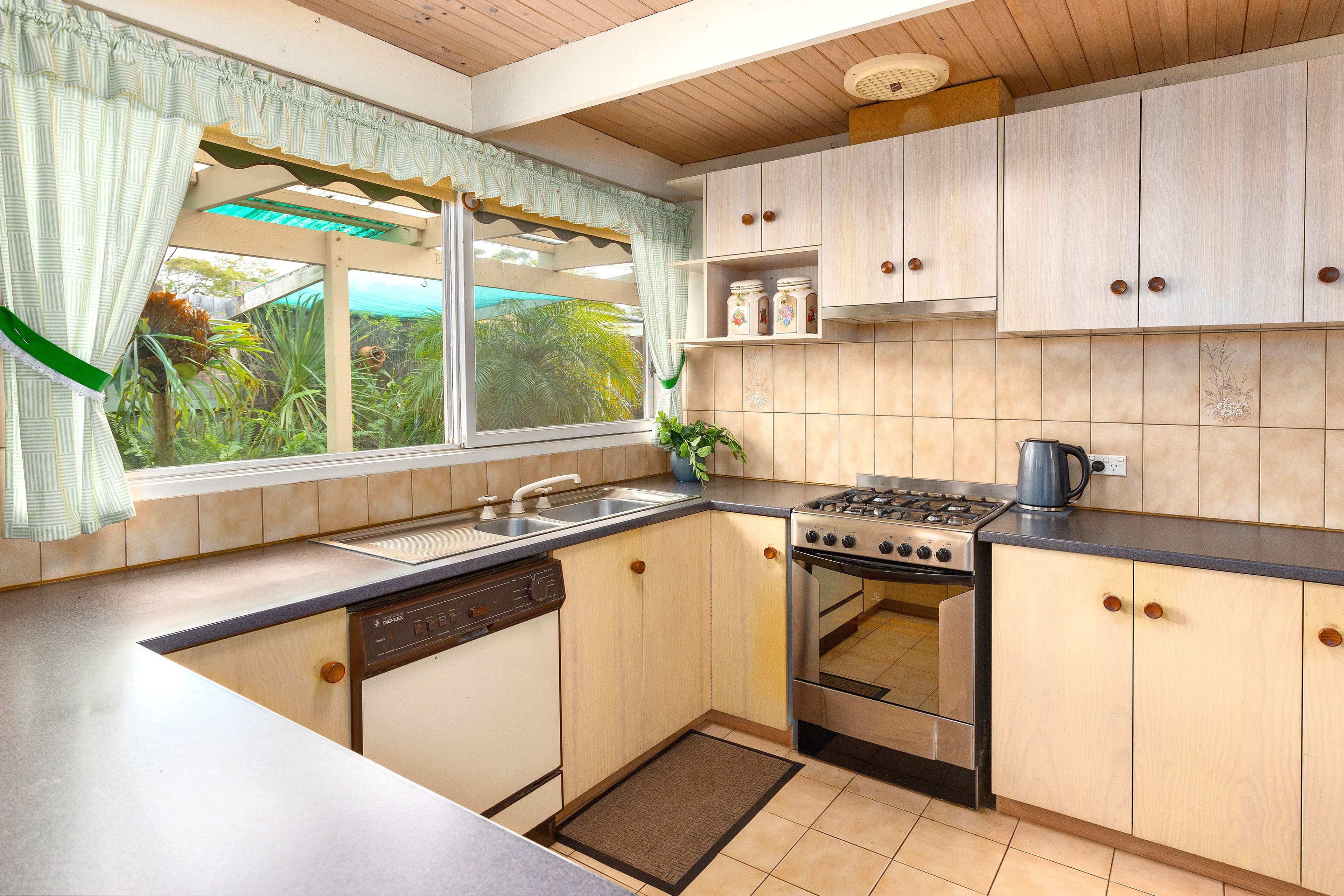 20 Dunsmuir Drive, Rosebud VIC 3939, Rosebud - Thumbnail 5